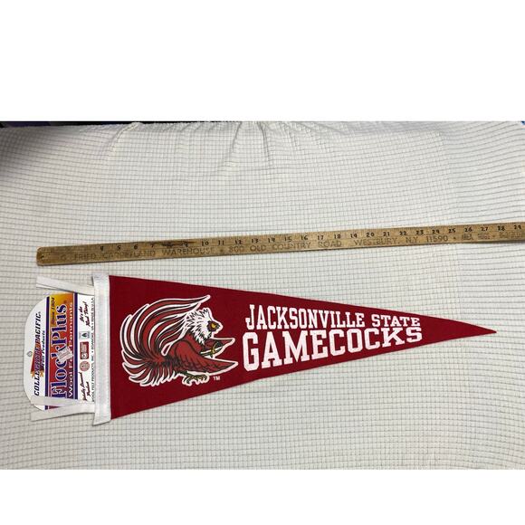 VINTAGE 90's JACKSONVILLE STATE UNIVERSITY GAMECOCKS FELT PENNANT 28" - Picture 2 of 8